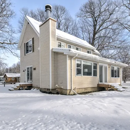 This newly renovated house has 4 bedrooms & 2 bathrooms in Clarklake Michigan.