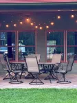 Beautiful Country Home with Large Covered Porch - Boutique