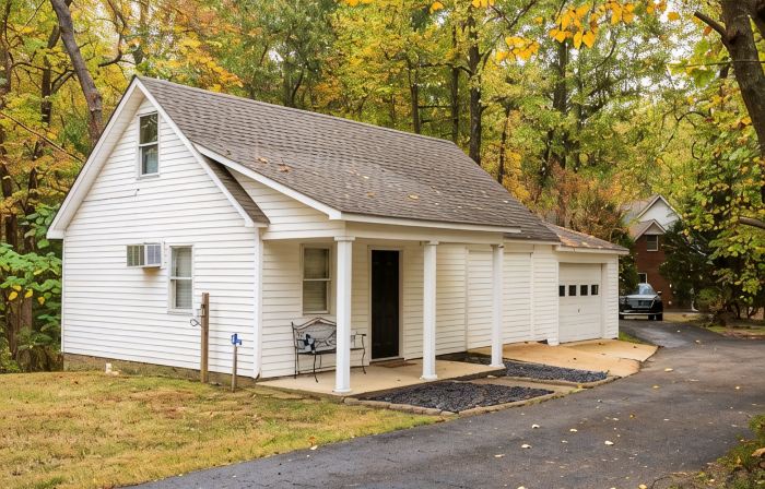 Guest house and spacious shop located between Discovery Park and Reelfoot Lake
