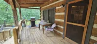 THE WOODLANDS - VERY QUIET SECLUDED CABIN