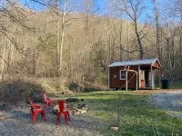 Private, Perfect Paradise.  Artists' touches w/ HOT TUB! - 3-Sterne