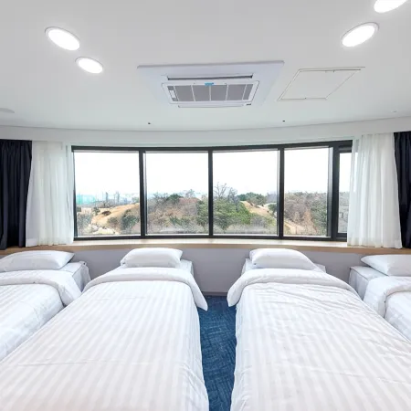 Seoul Olympic Parktel Отели рядом с достопримечательностью «Лотте Уорлд»