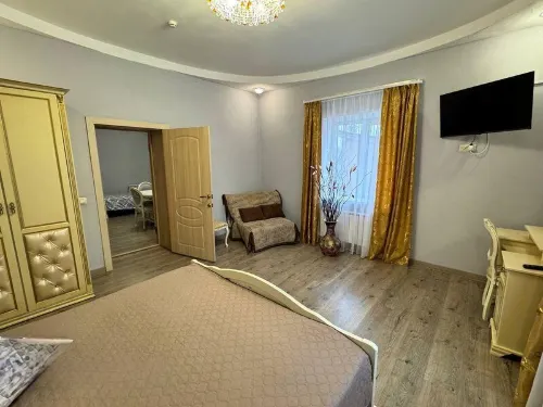 Tri Bogatyirya Butik-Hotel