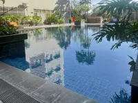 COZY 2BR Pinewood Apt Jatinagor w/ Wi-Fi & Pool - Homestays