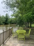 Experience Louisiana, Cabin on Bayou Petite Anse, centrally located in Acadiana - WiFi
