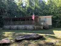 Plum Crazy Appalachian Resort on Atv Trail by Waterfalls, 17mi to Norris Lake. - Wifi