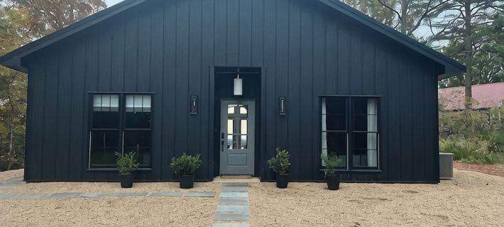 The Lark Haus: Luxury Home with stunning lake view Hotels in Бекстер