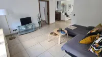 Schöne Ferienwohnung mit Eigener Terrasse und Garten - ห้องครัว