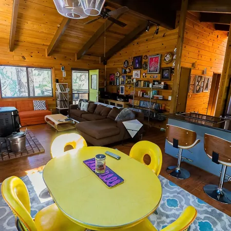 Unique private Forest  mountain Getaway