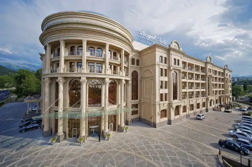 Royal Tulip Almaty - 5-Star