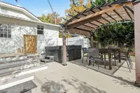 Historic Downtown Wake Forest Bungalow