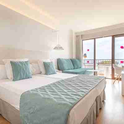 Leonardo Royal Hotel Ibiza Santa Eulalia Rooms