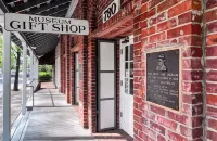 Weaverville Hotel