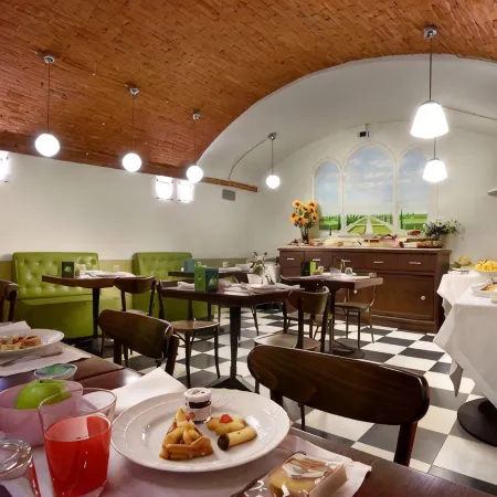 Graziella Patio Hotel