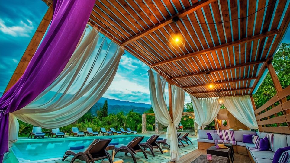 Levantes Villas