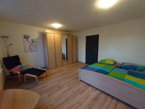 Stella vacation apartment - 10 minutes to the lake or into town