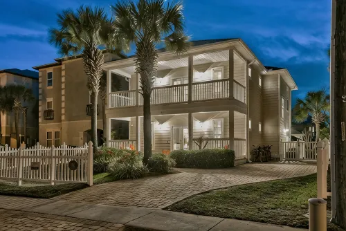 "Sand Dollar" Gorgeous 6 Bed Private Pool, Courtyard, Beach Service & Golf Cart! - Bungalows