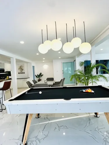 รูปภาพของBeach Access Villa 30m. to Beach
