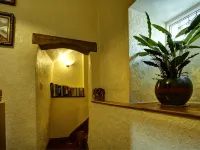 Tinhay Mill Hotels in Lifton