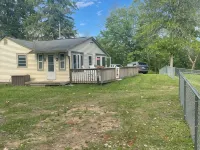 Cute Cabin on Big Pine Lake with a Large Fenced Yard and Lake Access Hotels in Pine County