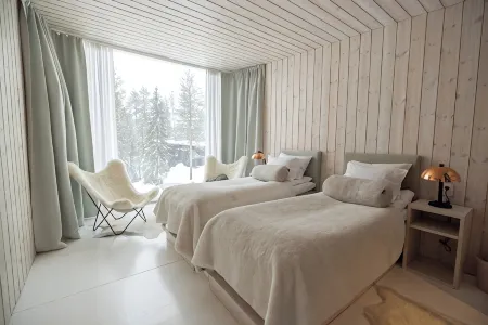 Arctic TreeHouse Hotel