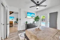 Amazing Tropical Pool House Delray Near Ocean- 4 bedrooms 3 baths- - 4-نجوم