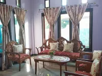 Kurnia Homestay Hôtels à : Ternate