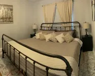 Daybreeze Vacation Home w/ Hot Tub & Gorgeous View - Bintang 4