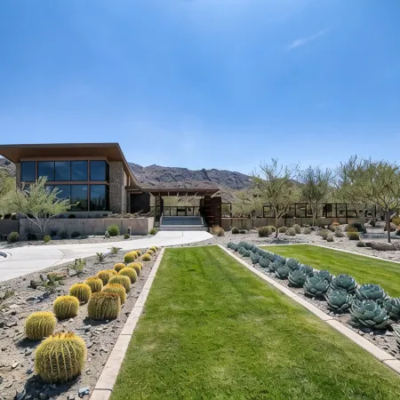 Resort-Style Gated, Pool Gym Near Downtown Phoenix & Chase Field Hiking Mountain Отели рядом с достопримечательностью «Саут Маунтин Парк Сценик Драйв»