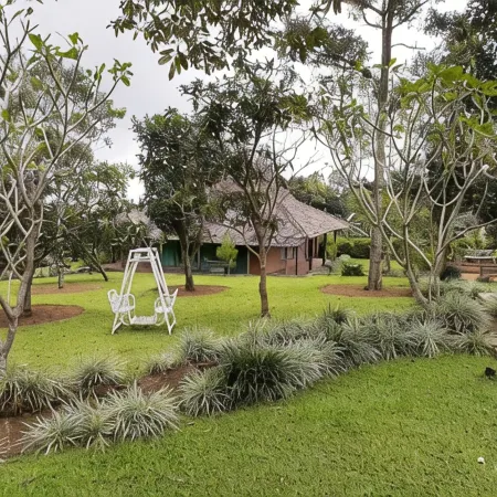 Rumah Jawa Antik Hotels in Cijeruk