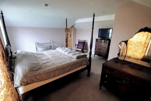 Cottage Retreat in the Heart of the Finger Lakes - 2-Star