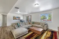 Luxury Home near Canyon; HOT TUB - 4-Star