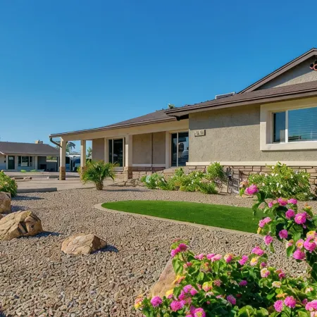 Pool, Spa, Fire Pit, Grown up Swings-Your Own 5Br/3BA Resort-Low Pool Heat Fee