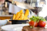 voco THE CLIFTON FOLKESTONE by IHG - breakfast