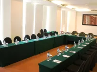Sintesa Peninsula Hotel - parking