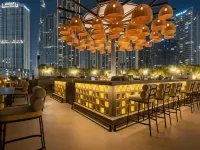 Taj Dubai Hoteles cerca de Centro comercial Emaar Square