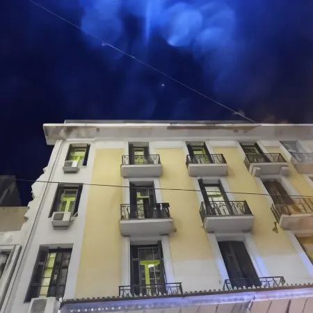 Zeus Hostel