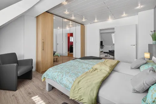 FeWo Galliet 2: 77Sqm, 12Sqm Roof Terrace, 2 Br, Quiet & Close to Trade Fair - 2 ดาว