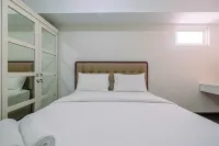 Spacious and Modern 2Br Springlake Summarecon Bekasi Apartment by Travelio - Apartments