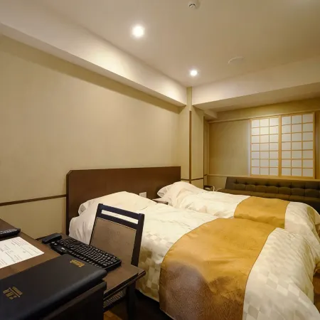 Tokyo Yugawara Onsen Manyo No Yu