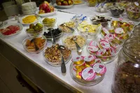 هوتل فيكتوريا مينسك - فطور