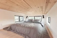 Peaceful Tiny Home on Hilltop with Gorgeous Sunsets & Scenic Views - Chalets