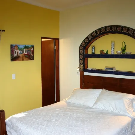 Beautiful 2 Bd Poolside Homes - Near Pickleball and Beach