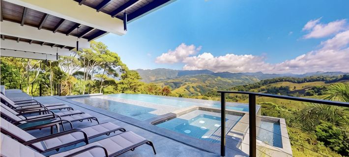 Odyssey Villa - incredible mountain views, 3 bedrooms, w pool! Hotels in Perez Zeledon