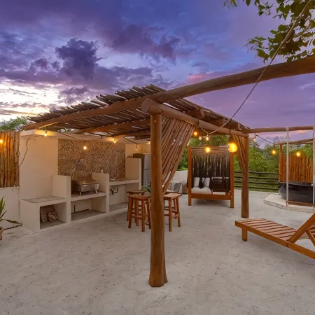 Villa/Boutique 4 BDR VIP Concierge/Chef in la Veleta Tulum
