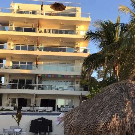 Beachfront condo - steps to sand and surf