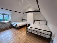 Cottage on Brook -> Castle, Walks, Shop & Cafe Hotels in Frome