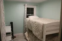 Charming 3-bedroom house on the lake in gorgeous Denver, NC - 民泊