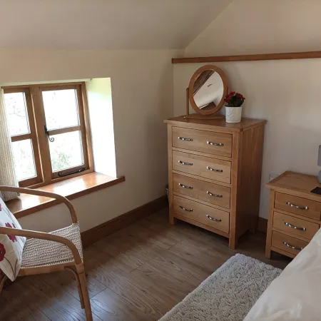 Secluded Detached Stable / Barn Conversion On The Border Of Shropshire And Wales