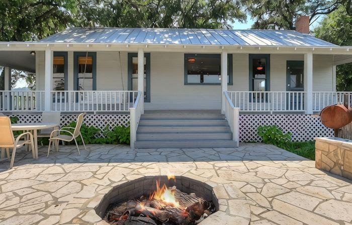 Cottage on the Frio River